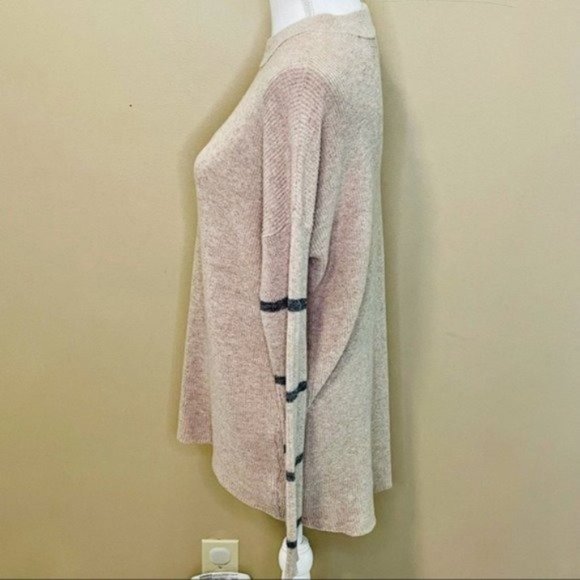 American Eagle Beige Striped Oversized Sweater XS - Picture 2 of 7